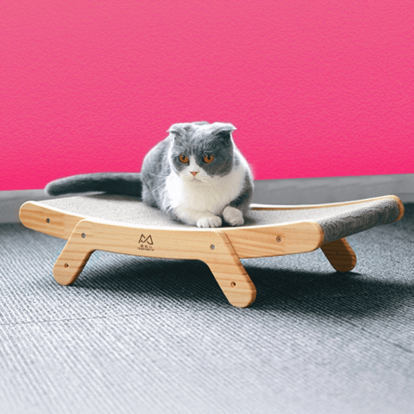 Planche-gratter-en-bois-pour-chat-3-en-1